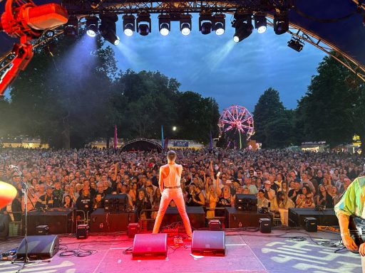 Flash Queen Tribute Band performing I Want To Break Free  